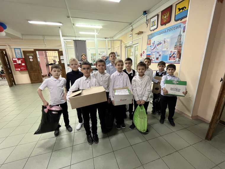 Учащиеся школы «Перспектива» сдали 950 кг макулатуры.